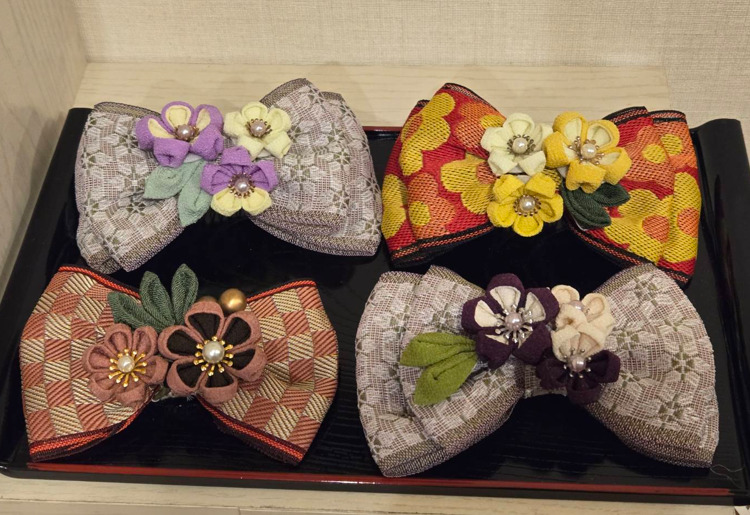 つまみ細工FURA 展 2025年11月30日(日)~1月31日(土)